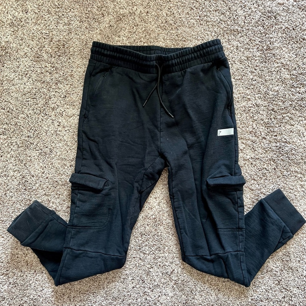 Mens gymshark joggers black -M